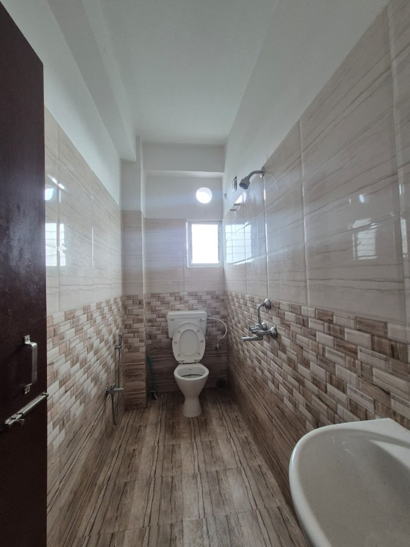 Unfurnished 3bhk in Hatigaon, Guwahati, Assam, India for Rent